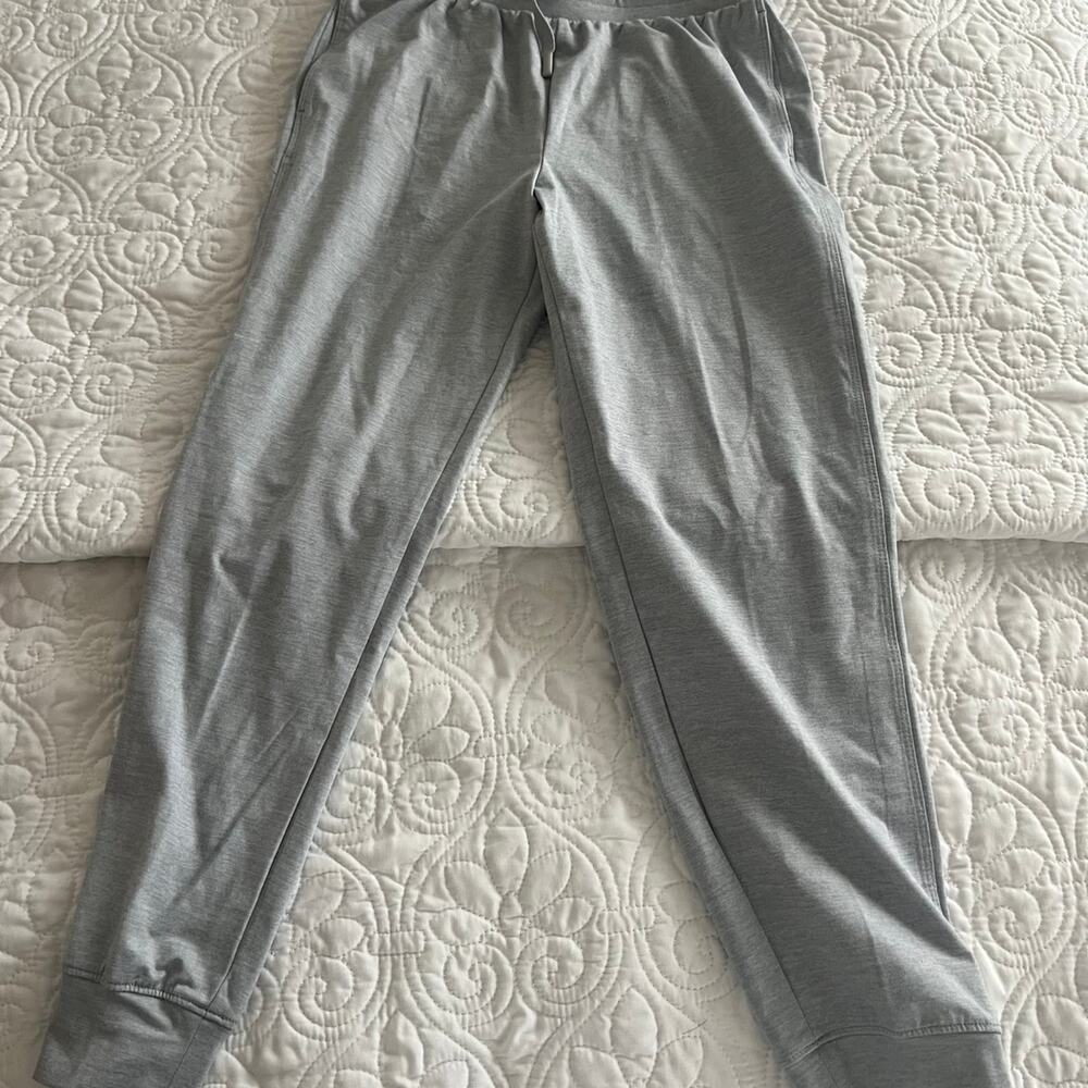 Boys All In Motion size medium 8 gray jogger pants